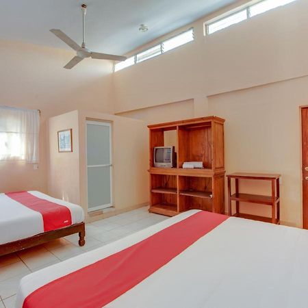 Oyo Hotel Casa Ada Ζιουατανέχο Εξωτερικό φωτογραφία