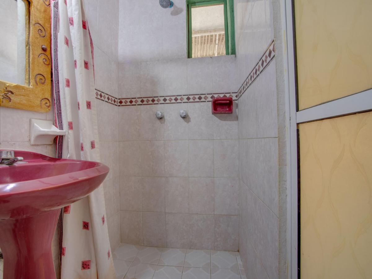 Oyo Hotel Casa Ada Ζιουατανέχο Εξωτερικό φωτογραφία