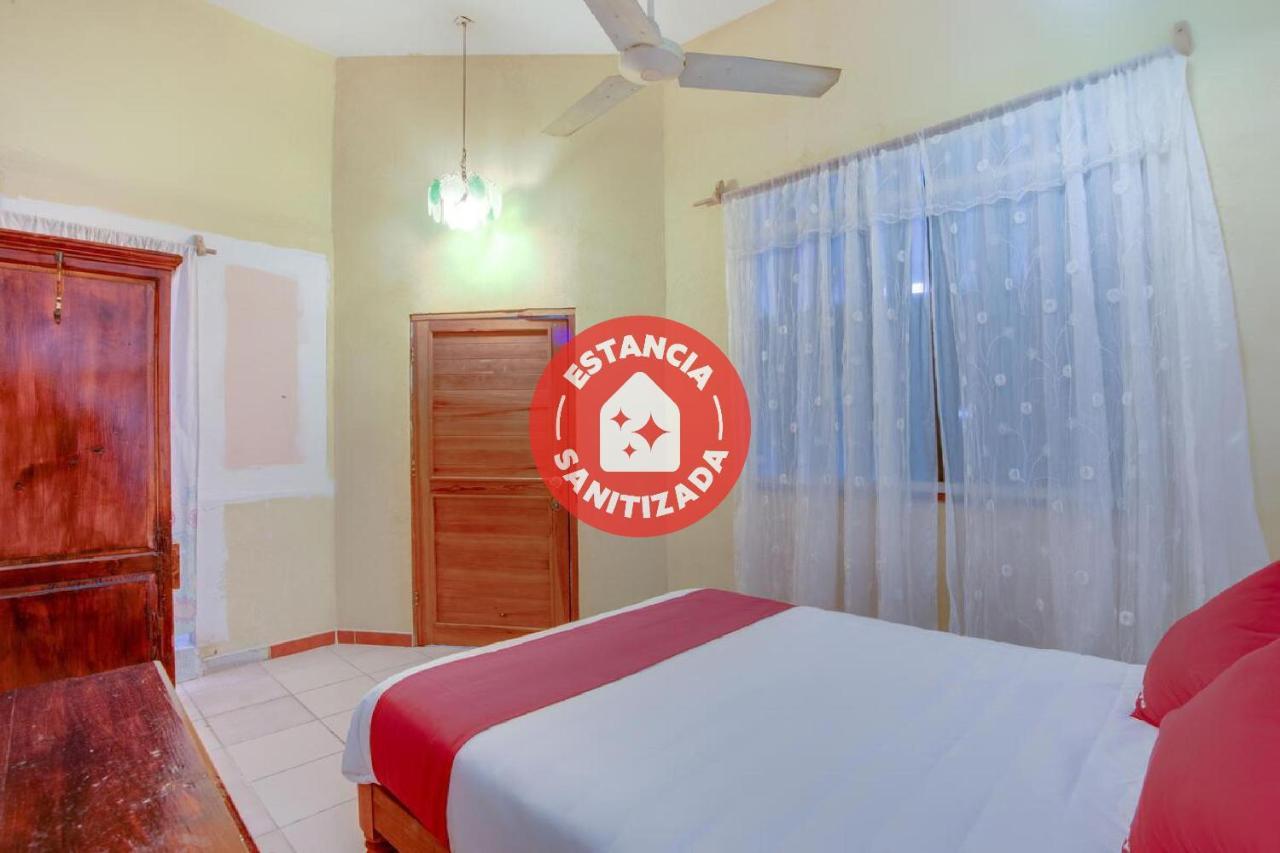 Oyo Hotel Casa Ada Ζιουατανέχο Εξωτερικό φωτογραφία